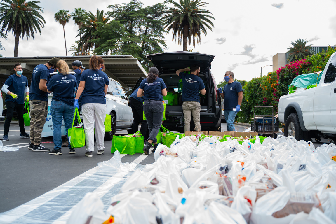 M.T.O. Los Angeles Celebrates Frontline Heroes with Substantial PPE and Food Donation Alongside LA County Sheriff, Representative of Mayor Garcetti, and Other Public Figures 